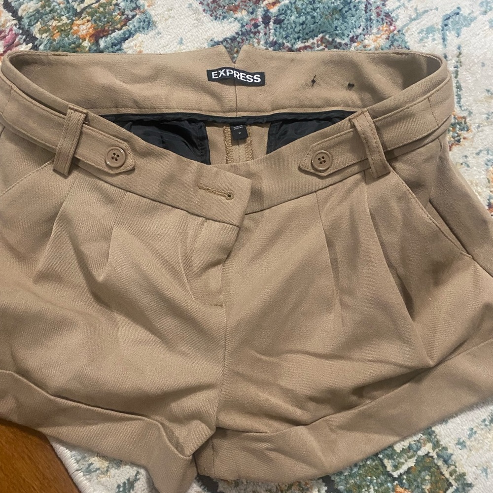 Sz 2 express dress shorts